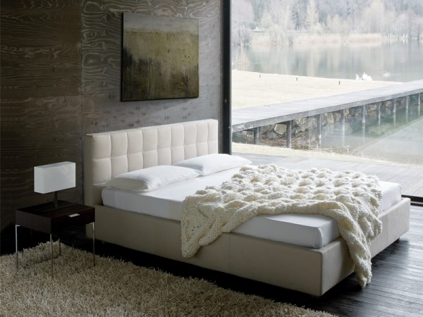 Bedroom bed "Quadro"