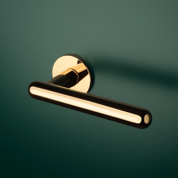 Handles "APRILE Asteria R5S AS"