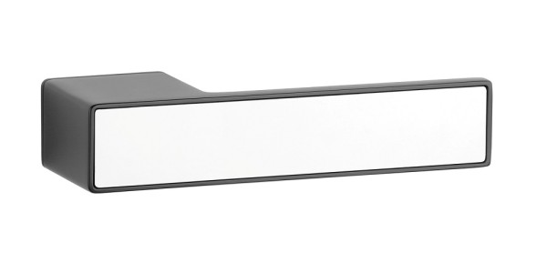 Handles "APRILE Hedera RT"