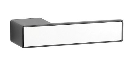 Handles "APRILE Hedera RT"