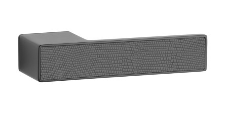 Handles "APRILE Hedera RT"