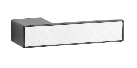 Handles "APRILE Hedera RT"