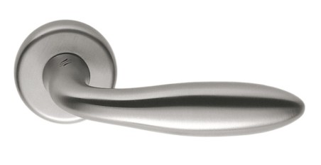 Handles "COLOMBO Mach CD81"