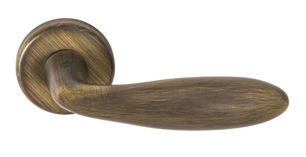 Handles "COLOMBO Mach CD81"