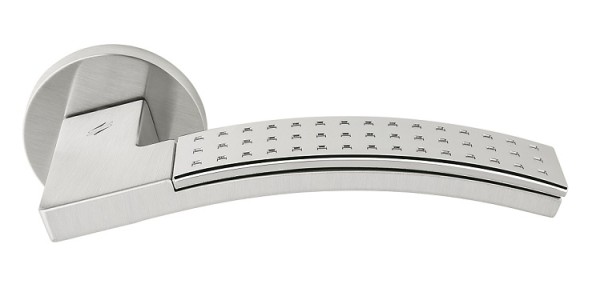 Handles "COLOMBO Trama LC81"