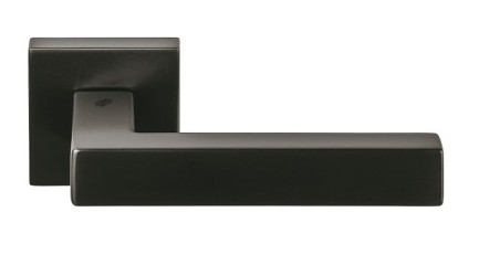 Rankenos "COLOMBO Ellesse BD21"