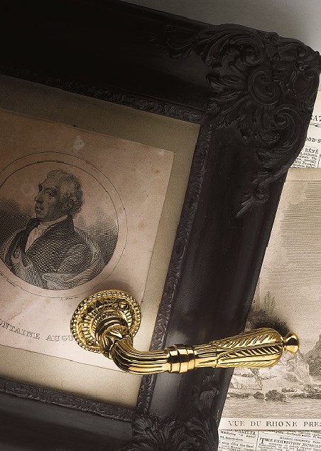 Handles "COLOMBO Antologhia Roma KSE21"