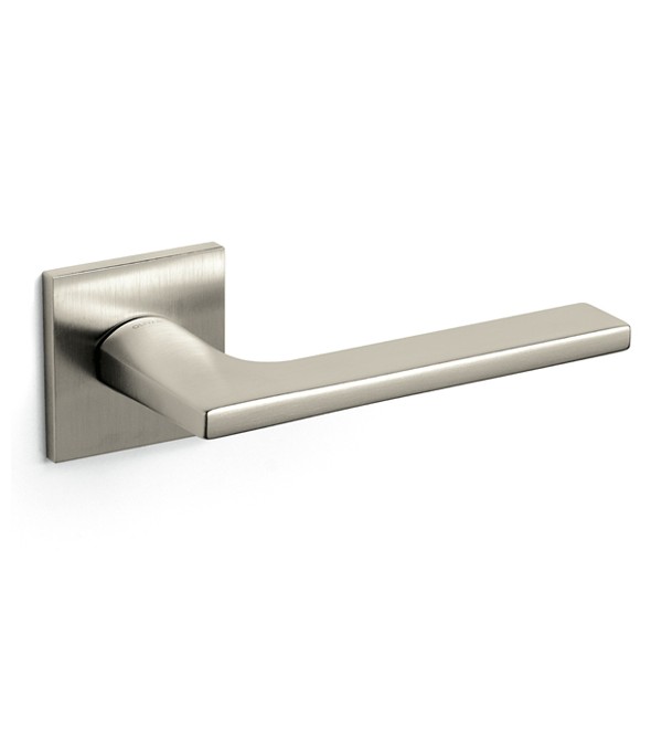 Handles "OLIVARI Lotus Q M241B"