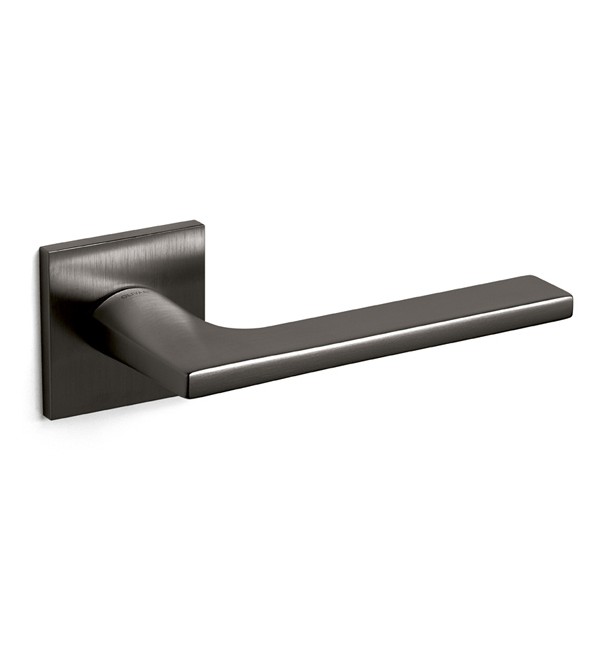 Handles "OLIVARI Lotus Q M241B"