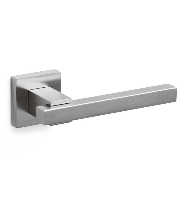 Handles "OLIVARI Bios M204"