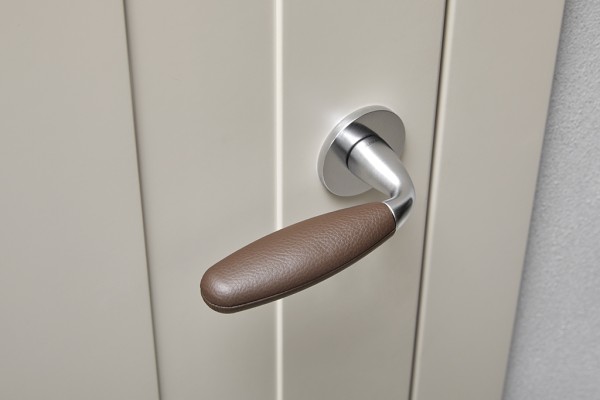 Handles "OLIVARI Club M181"