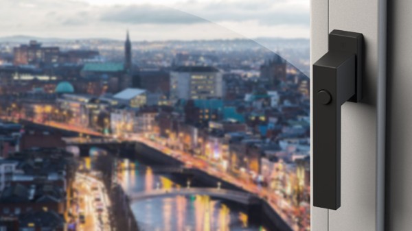 Lango rankena "MEDOS Dublin" su fiksavimo mygtuku