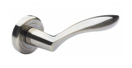 Handle "iNOVO Como 552"