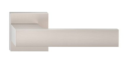 Rankena ''CORONA Grand Q"