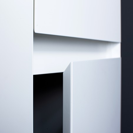 Aukšta vonios spintelė "LOFT"