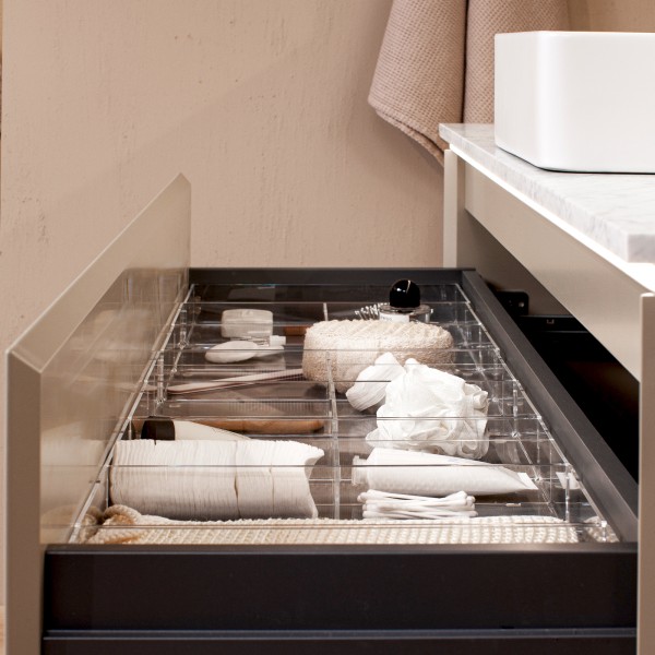 Spintelė "LOFT" su "Dekton®" betono stalviršiu...