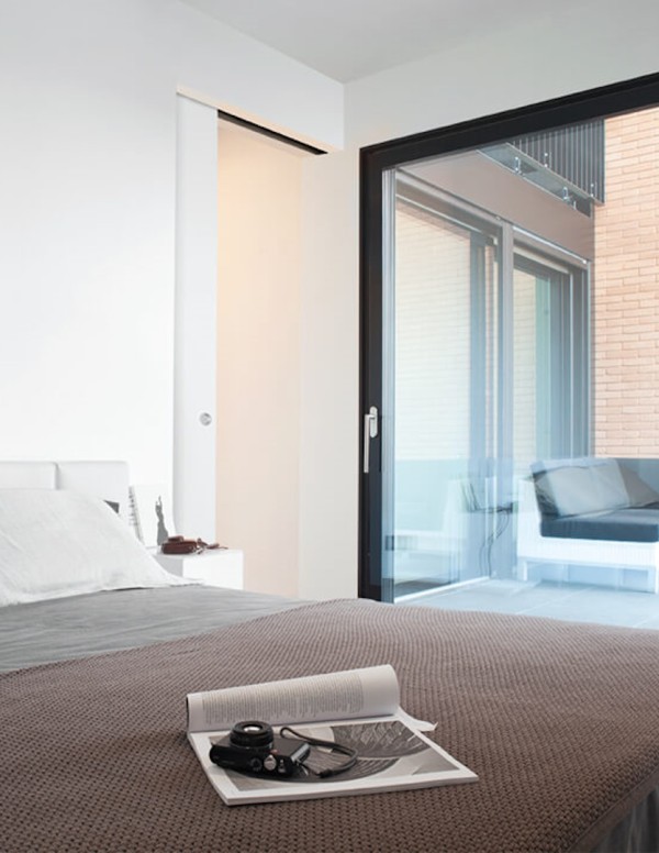 Kasetinės stumdomos durys "CAMBIO 00" ECLISSE