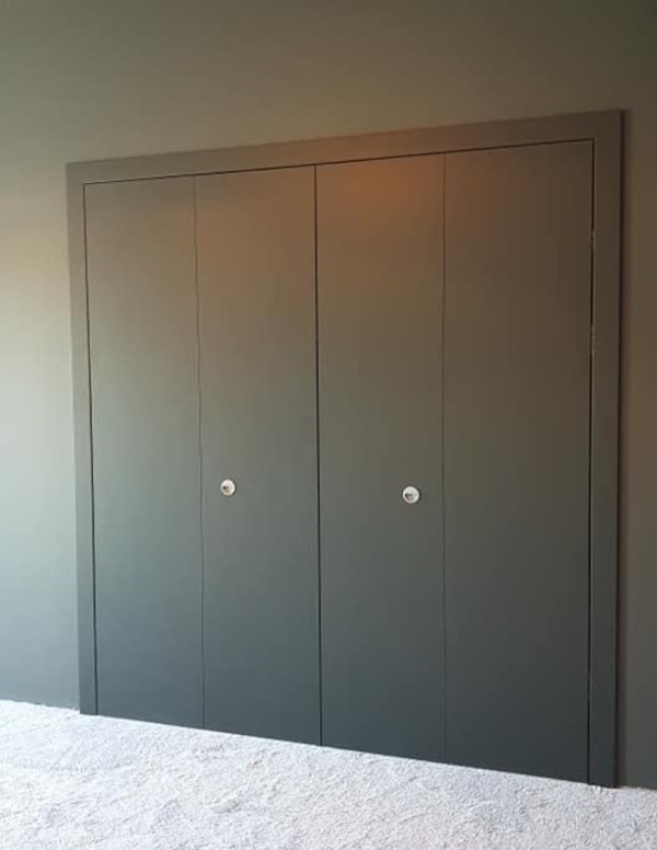 Sulankstomos dvigubos vidaus durys "FOLDING"...